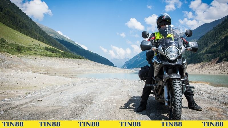 Các yếu tố nào ảnh hưởng đến ý nghĩa khi mơ thấy chạy xe máy