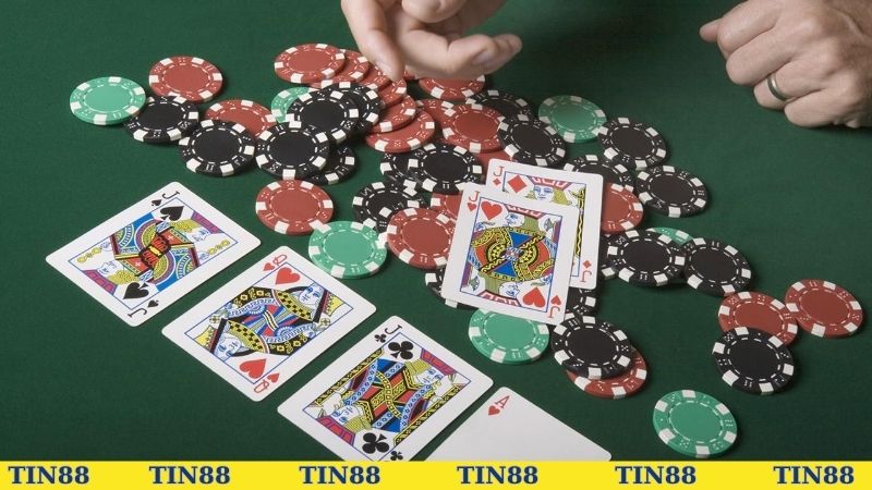 Cách chơi Poker
